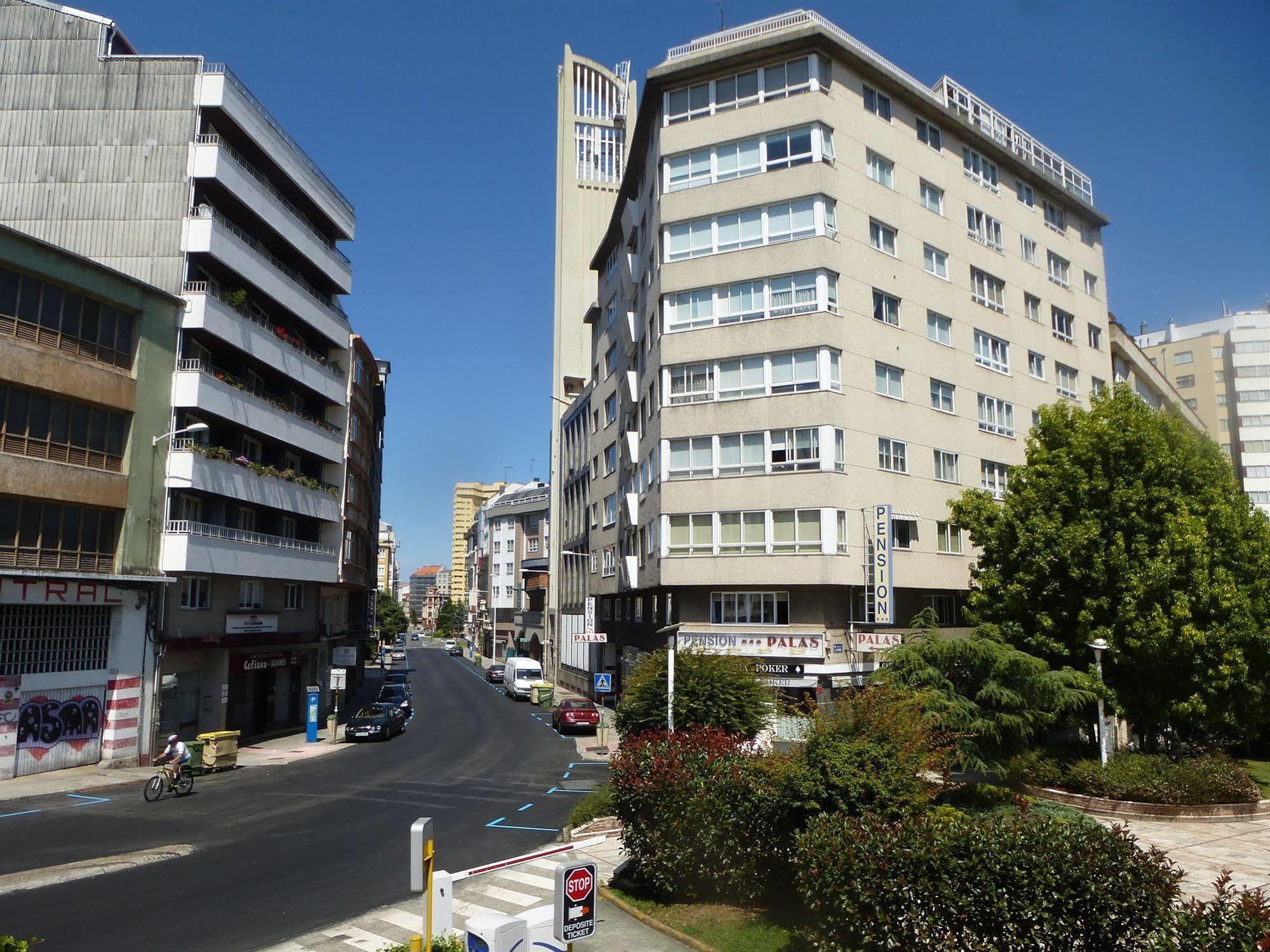 Hostal Palas A Coruna Exterior photo