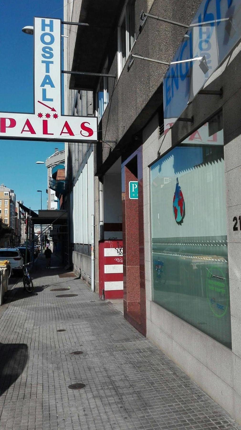 Hostal Palas A Coruna Exterior photo